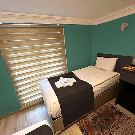 Le Safran Hotel